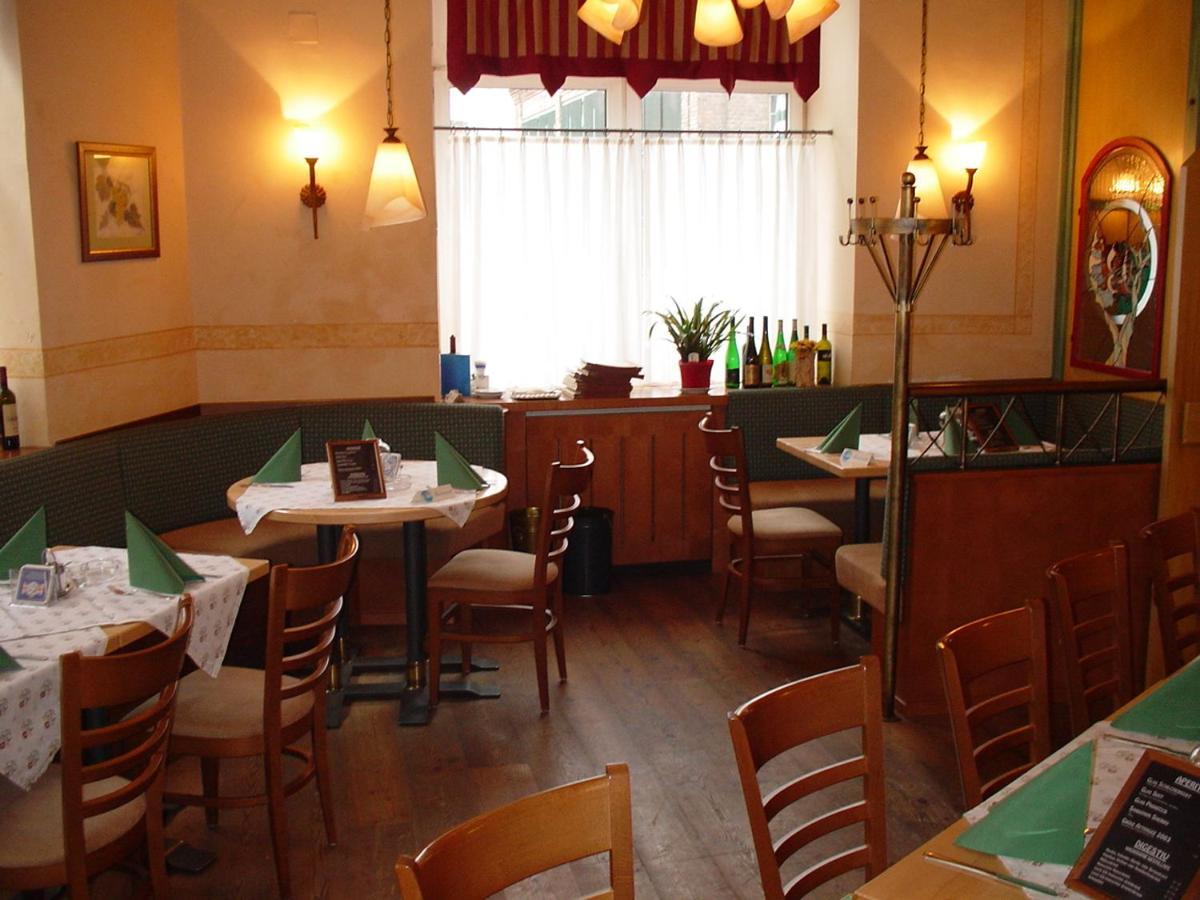 Gasthof Schwabl Wirt Vienna Exterior photo