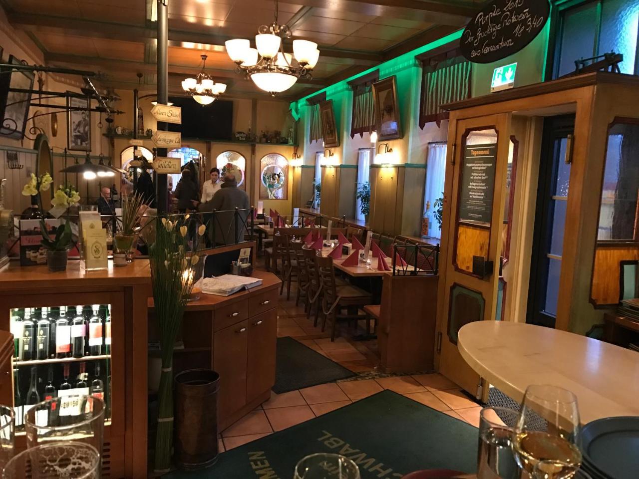 Gasthof Schwabl Wirt Vienna Exterior photo